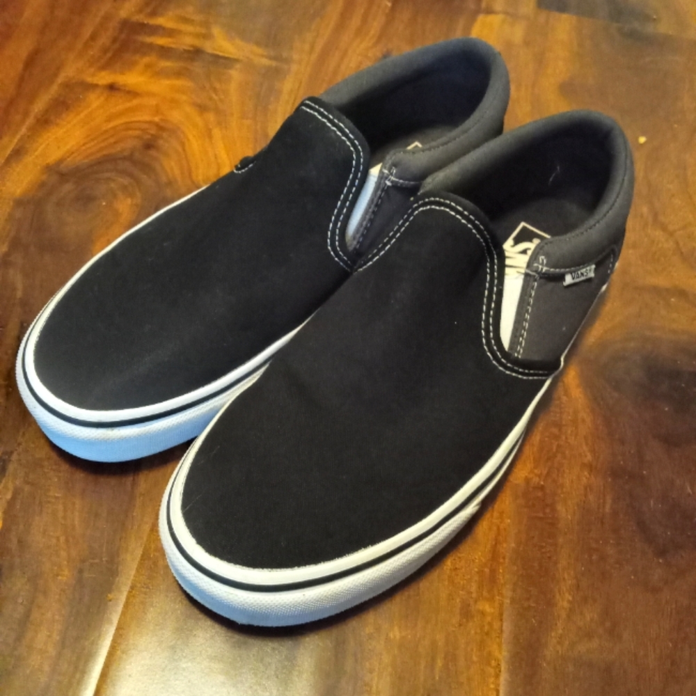 Brand new Vans slip ons